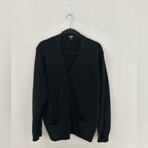 Uniqlo men 100% wool black cardigan sweater